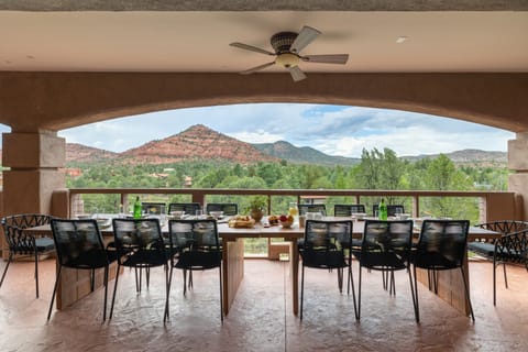 Huge outdoor dining table with incredible views.