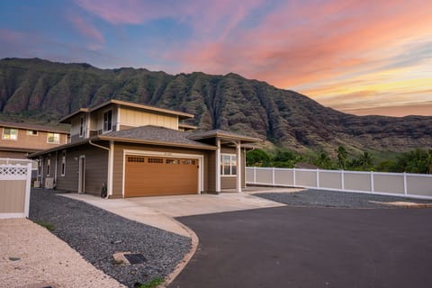 Welcome to Makaha Villa!