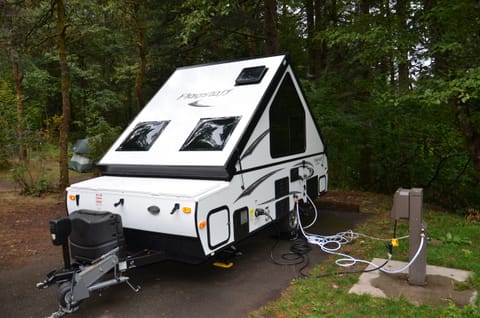 Happy Camper! Towable trailer in Willamette Valley