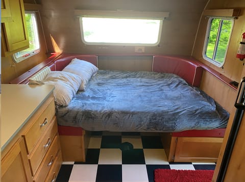 Retro Trailer "Big Red" in Mystic,  Delivery Only Towable trailer in Mystic