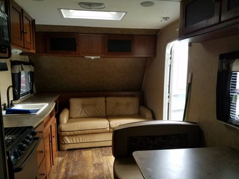 Aspen Trail Towable trailer in Renton