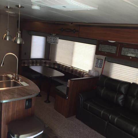 FREE DELIVERY in St George - PRIVATE MASTER Towable trailer in Utah