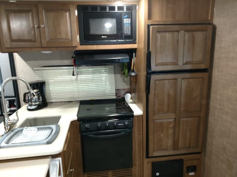 2017 with 2 sliders and outdoor kitchen Towable trailer in Brewster