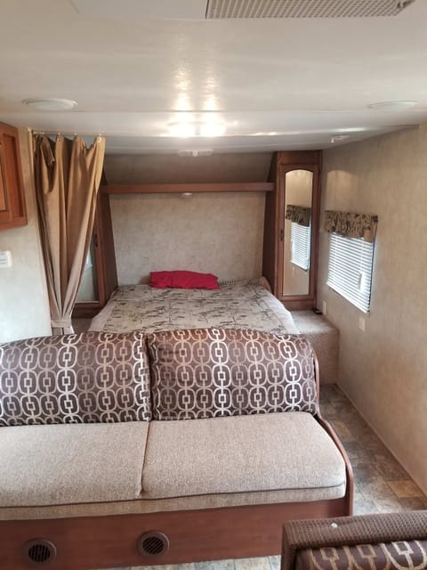 2013 Forest river Salem cruise lite Remorque tractable in Evans