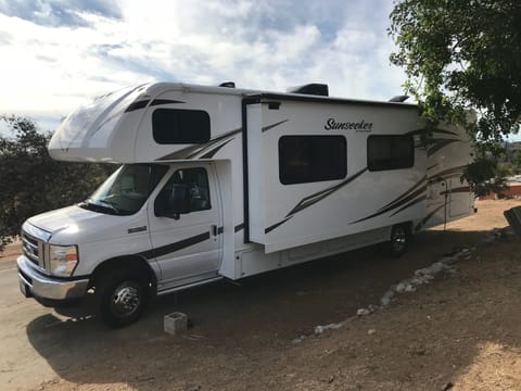The BEST Local Class C RV for San Diego Camping! Fahrzeug in Rancho Bernardo