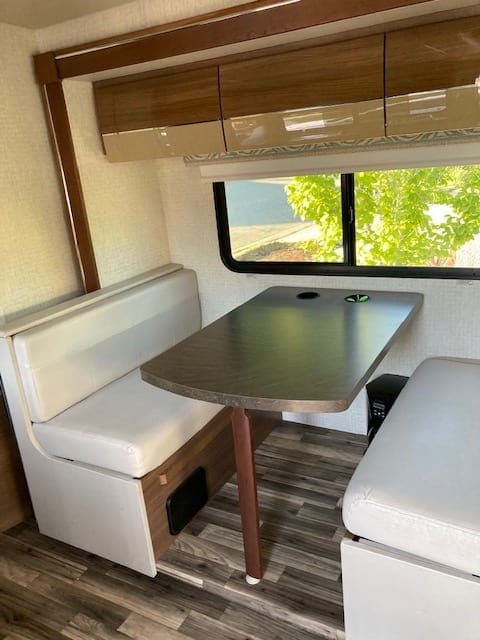2017 winnebago view 24G Drivable vehicle in Upland