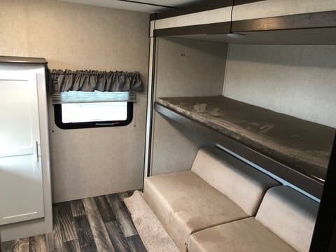 2019 Keystone Bullet 308BHS Bunkhouse Towable trailer in Willoughby