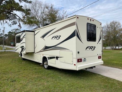 Bunkhouse Glamping at its Finest Drivable vehicle in Poinciana