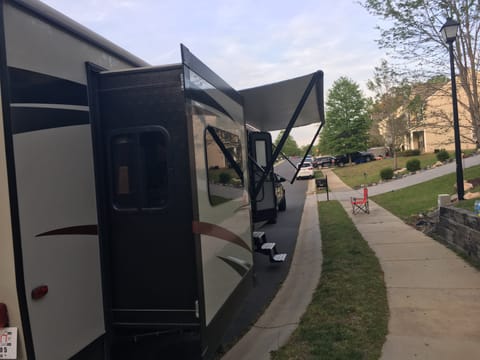 2018 Outback Superlite Towable trailer in Rock Hill