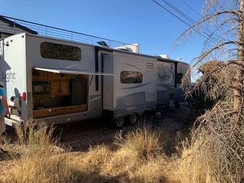 2016 Highland Ridge RV Open Range Light LT308BHS Towable trailer in Cedar City