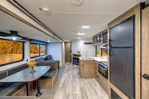 2021 Heartland Bunk House, Sleeps up to 10 Towable trailer in Morristown