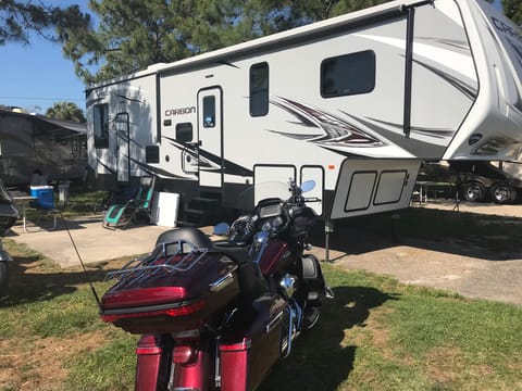Free Delivery within Nashville! 2018 Keystone Towable trailer in Columbia