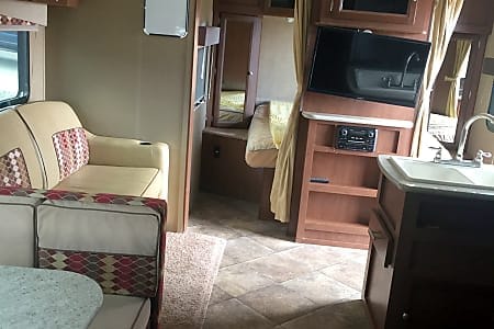 2015 Kodiak 283 BHSL bunk house Towable trailer in Black Forest