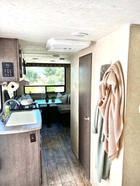 2018 Forest River Sonoma Mountain Edition Towable trailer in El Cajon