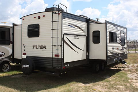 Will Deliver! Puma 31 BHQB bunkhouse Towable trailer in Roswell