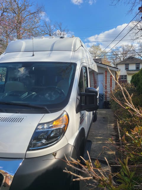 2022 Thor Motor Coach Sequence 20A Campervan in Ferndale