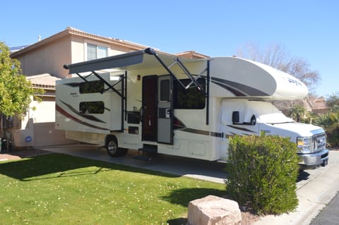 2017 Jayco Redhawk 31XL Bunkhouse RV Drivable vehicle in Surprise