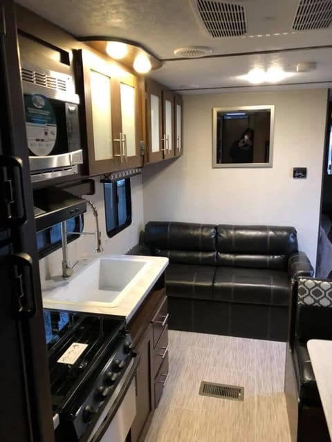 2018 Prime Time Avenger 26BH Tráiler remolcable in Port Huron