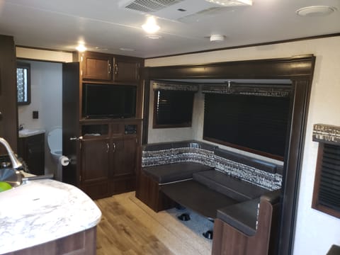 2018 jayco rockymountain Towable trailer in Twin Falls