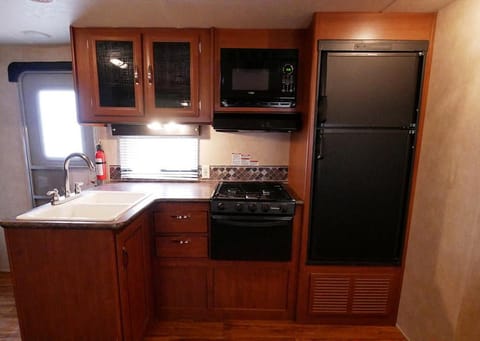 2014 Salem Carri-lite Travel Trailer Drivable vehicle in Ankeny