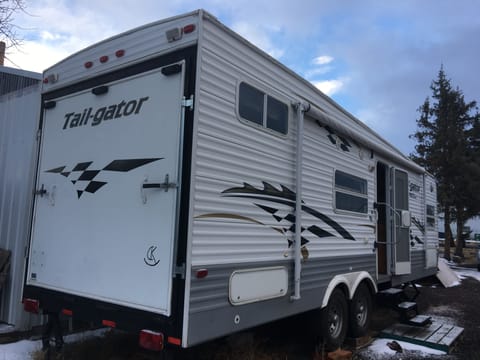 2004 Tail-gator RT Towable trailer in Three Rivers