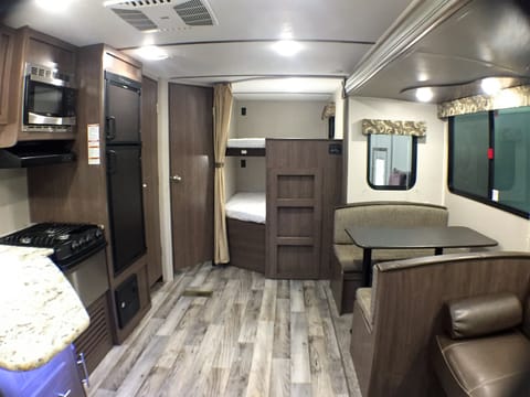 2019 Keystone RV Hideout 272LHS Towable trailer in Bismarck