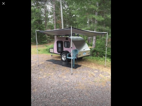 Great Little Camper Towable trailer in L Anse