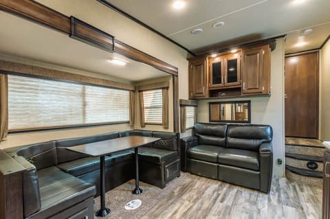 Family Fun Luxury RV Towable trailer in Sanford