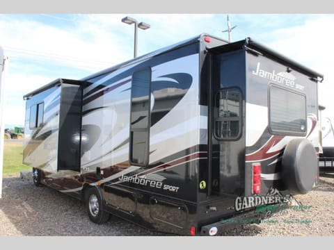 Fleetwood Jamboree 28Z, fully loaded Veicolo da guidare in Redding