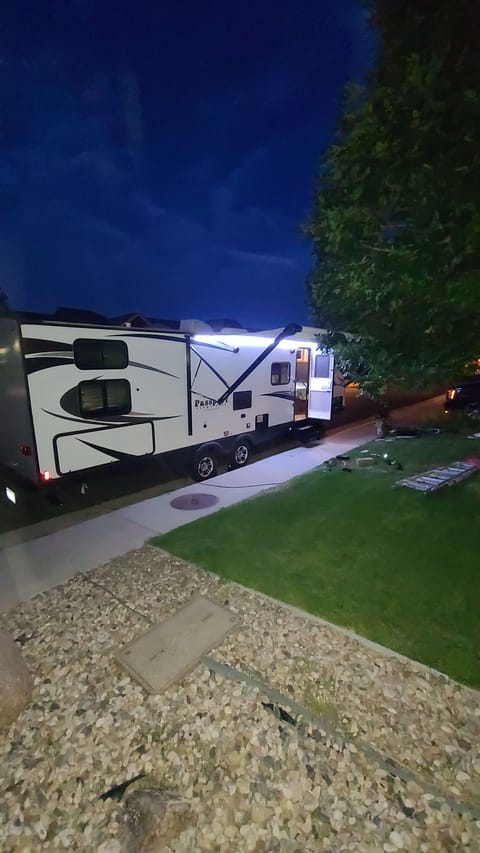 2017 Keystone Passport Ultralite  2920BH Towable trailer in Fort Collins