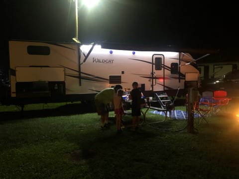 The Family Tradition Getaway w/Bunk House Towable trailer in Dayton