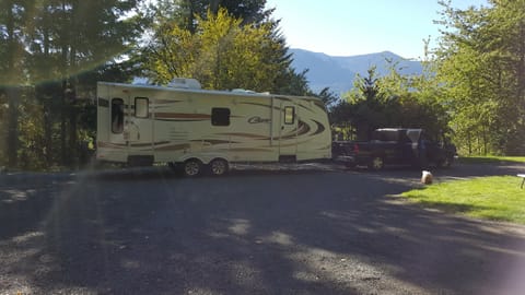 2011 Keystone Cougar Tráiler remolcable in Hood Canal