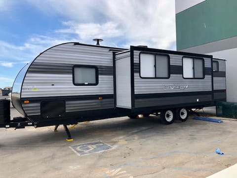 2019 Forest River-California Cruise Lite Salem Towable trailer in San Bernardino