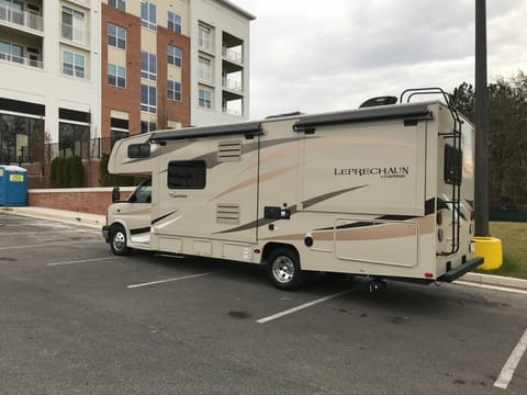 2018 Coachmen Leprechaun - LPA233 Fahrzeug in Marietta