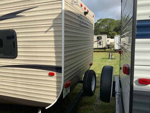 2017 Shasta Oasis 310K Towable trailer in Palm Bay