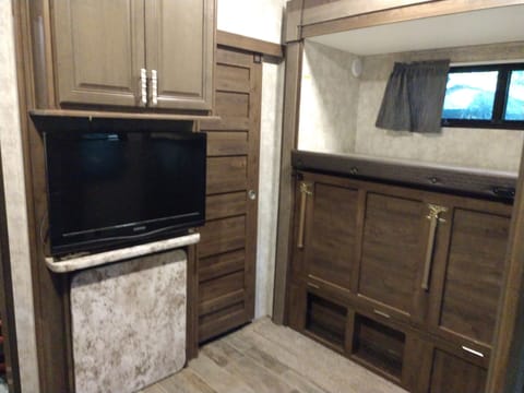Hotel Collins w/ kid approved Bunkhouse Towable trailer in Sherman