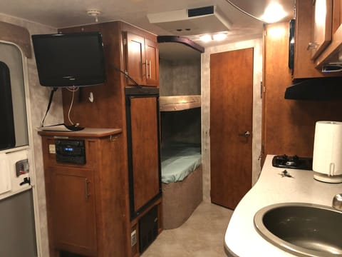 2009 Pacific Coachworks Tango Twist Towable trailer in Salinas