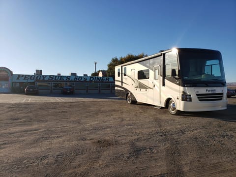 2019 Coachmen Pursuit 32WC (No Special License) Drivable vehicle in Moreno Valley