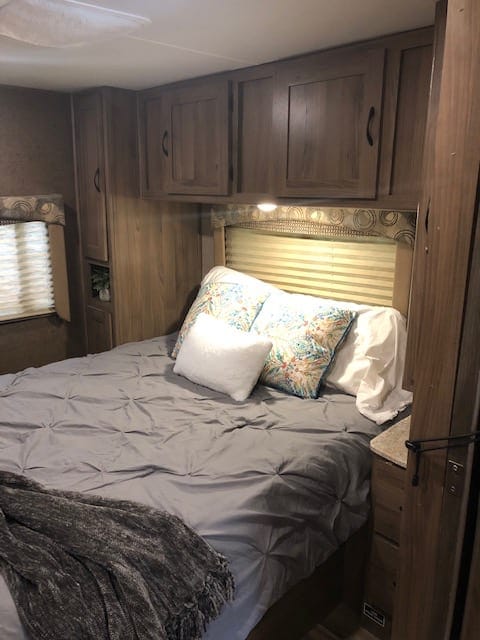 Desert Delight Family Bunkhouse Drivable vehicle in Rancho Mirage