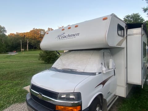 2013 Coachmen Freelander  28QB Chevy Drivable vehicle in Watts Bar Lake