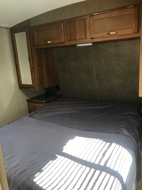 26' travel trailer,  Starlink internet available! Towable trailer in Marquette
