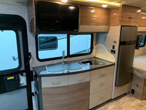 2018 Winnebago View Véhicule routier in West Linn