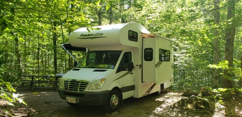 24 ft Sprinter Chassis Motorhome. Great mpg and easy to drive! Drivable vehicle in Easthampton