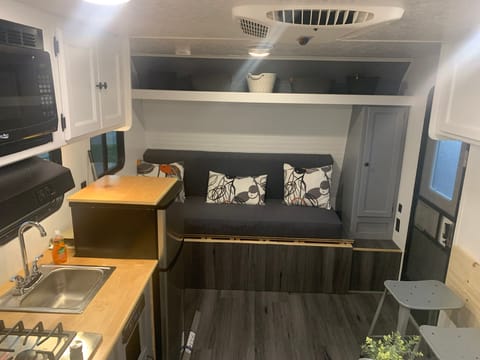 2018 Keystone RV Hideout 192LHS Tráiler remolcable in Orlando