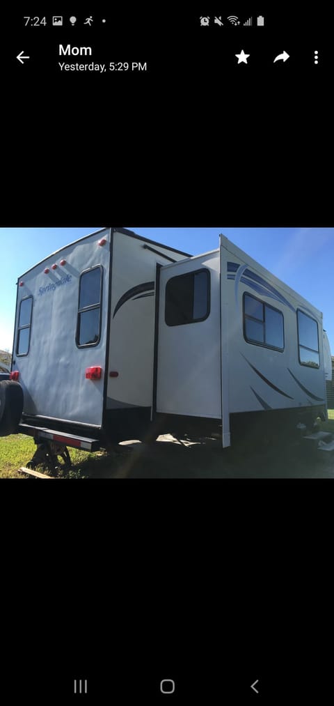 2015 Keystone RV Springdale 253FWRE Towable trailer in Cutler Bay