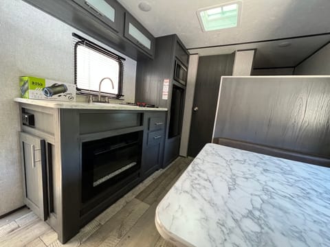 2022 Dutchmen RV Aspen Trail 17BH Remorque tractable in Sun Valley