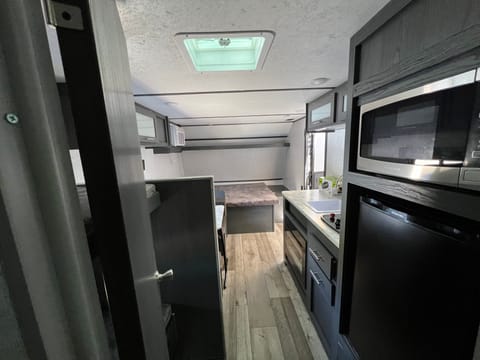 2022 Dutchmen RV Aspen Trail 17BH Towable trailer in Sun Valley