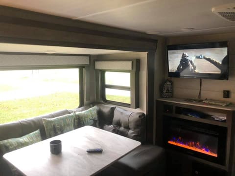 Your perfect getaway! We deliver and set up! Towable trailer in Ludington