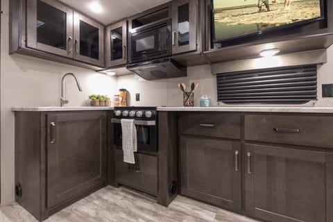 2021 Grand Design 265BH Bunkhouse Brand New!!! Towable trailer in Costa Mesa