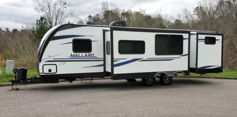 2021 Heartland Mallard M32 Ultimate Bunkhouse Towable trailer in Birmingham